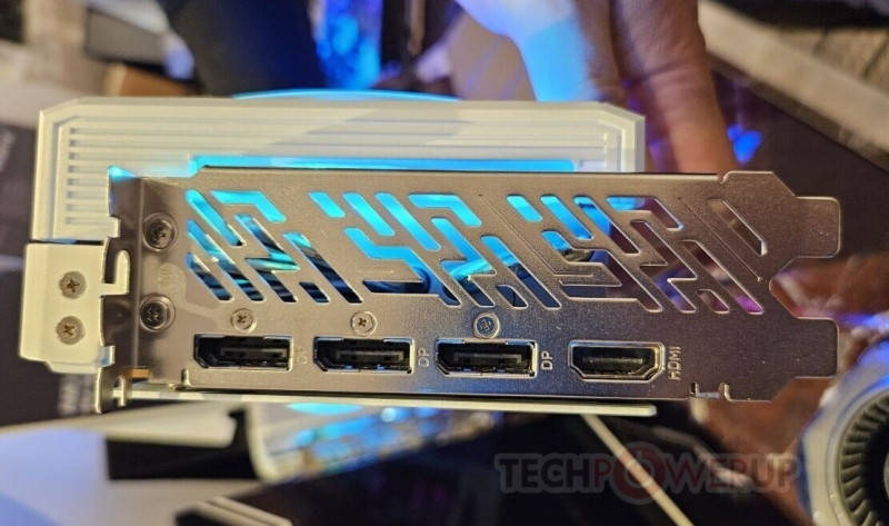 ASRock показала первую видеокарту Radeon с 12+4-pin разъёмом питания, а также ряд других RX 9070 XT и RX 9070